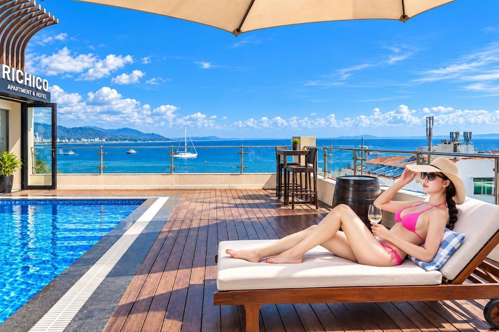 Richico Apartments And Hotel