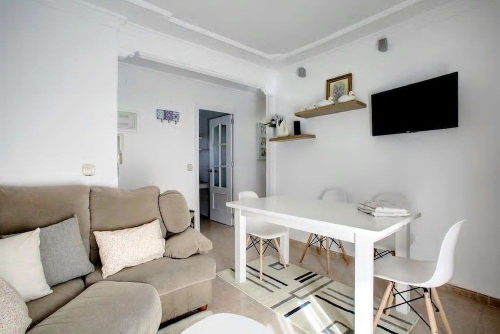 White Heron Apartment
