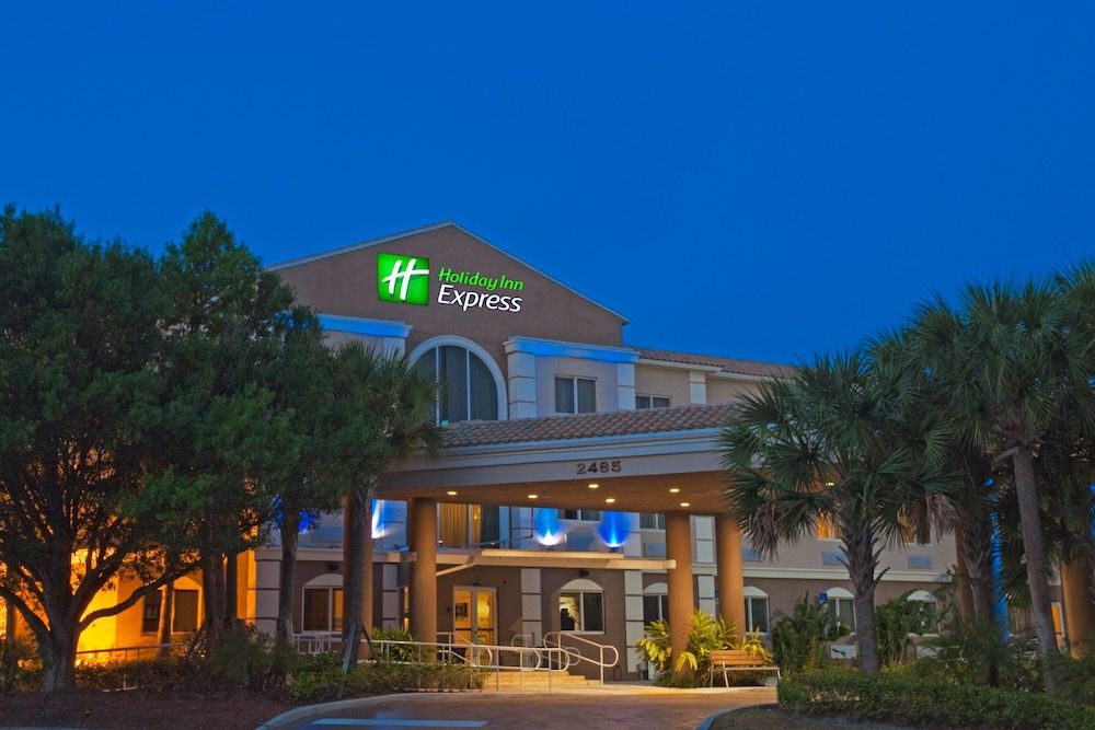 홀리데이 인 익스프레스 & 스위트 웨스트 팜 비치 메트로센터 바이 IHG