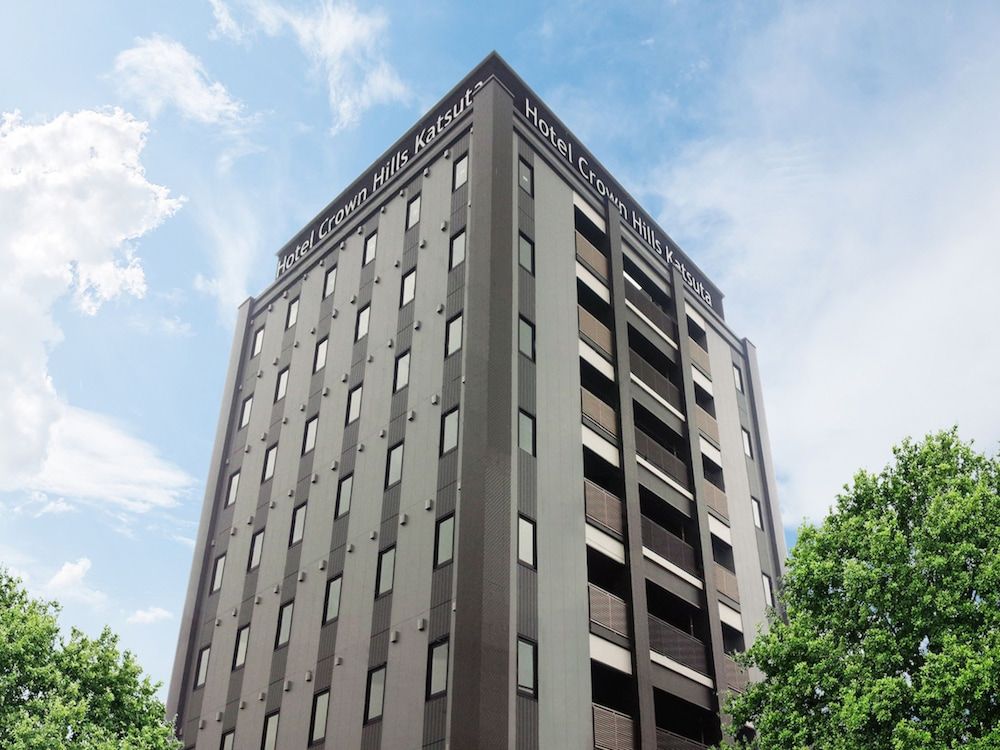 ホテルクラウンヒルズ勝田 2 号 元町店