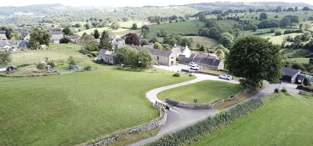 Chestnut Farm Holiday Cottages