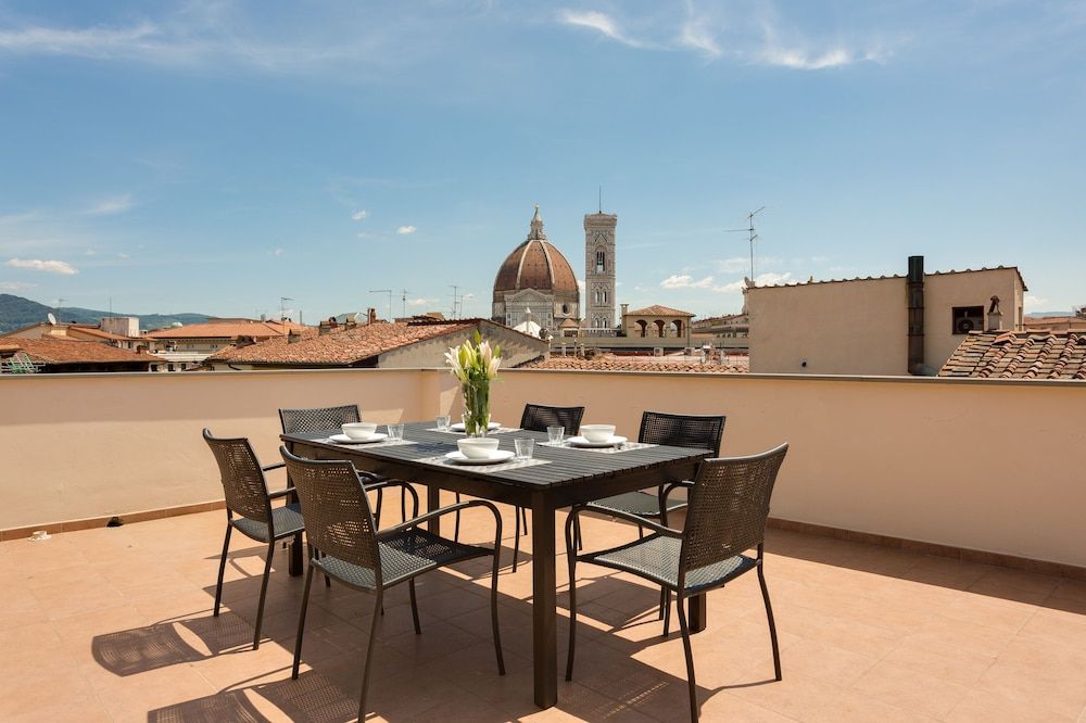 Rondinelli Terrace