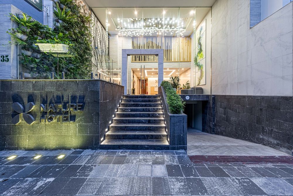 Nature Hotel