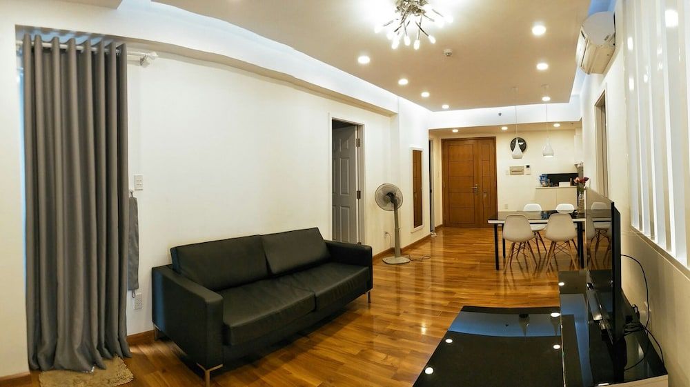 Bridge View Apartment