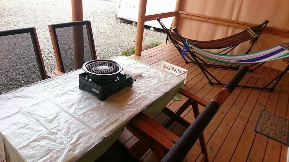 Sloth Glamping