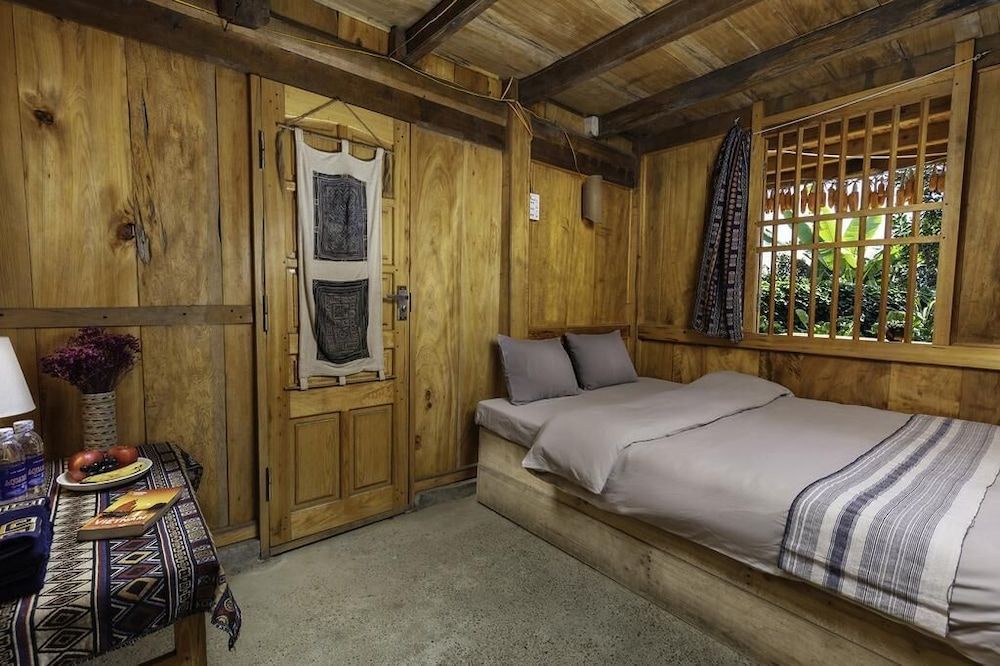 Hmong Sister House - Hostel