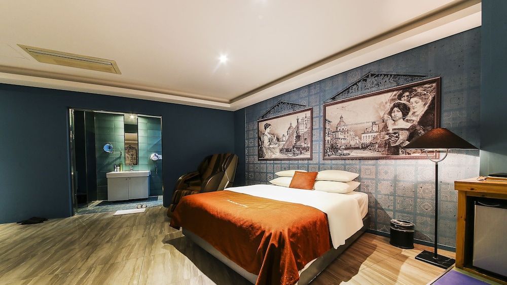 Hotel On