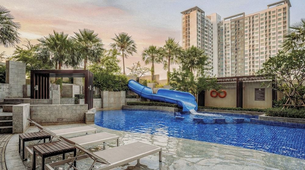Jasmine Grande Residence Suite Bangkok