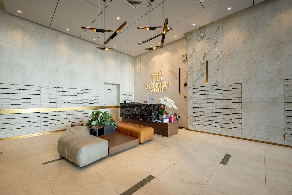 Eco Green Saigon Luxury Apartment Hotel
